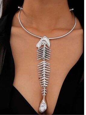 Gilded  Silver Mermaid Fishbone Pearl Collar